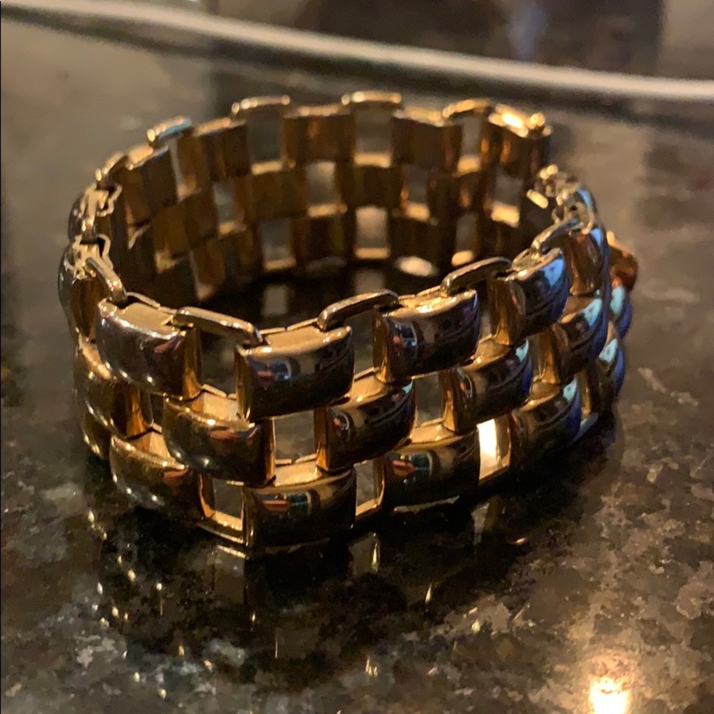 Vintage Monet Panther Link Gold Toned Bracelet - Picture 9 of 9